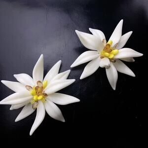 White Large Floral Plastic Stud Statement Earrings with Beaded Details